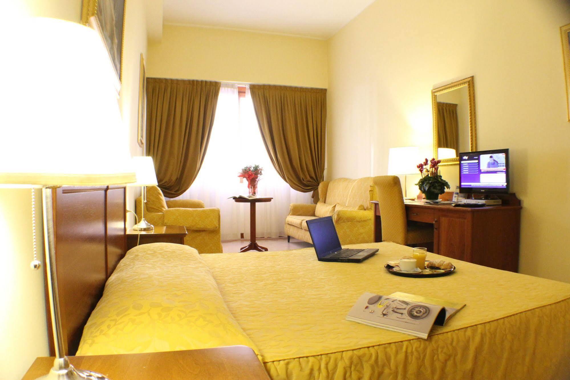 Certosa Hotel Milano Eksteriør billede